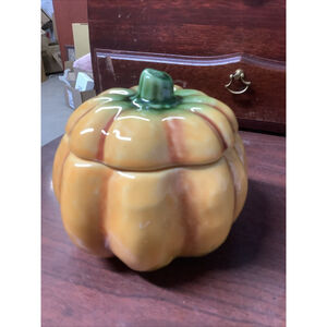 PORTUGAL OLFAIRE ceramic pumpkin jar & lid- THANKSGIVING FALL HALLOWEEN